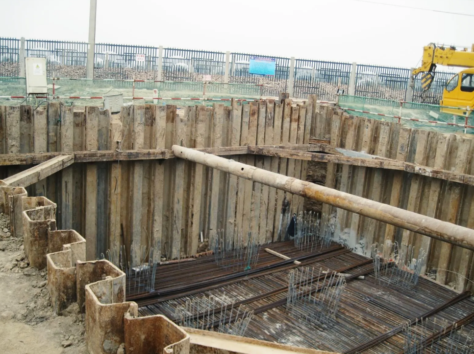 滨海建筑基础施工中基坑（基槽）有哪些支护方式？