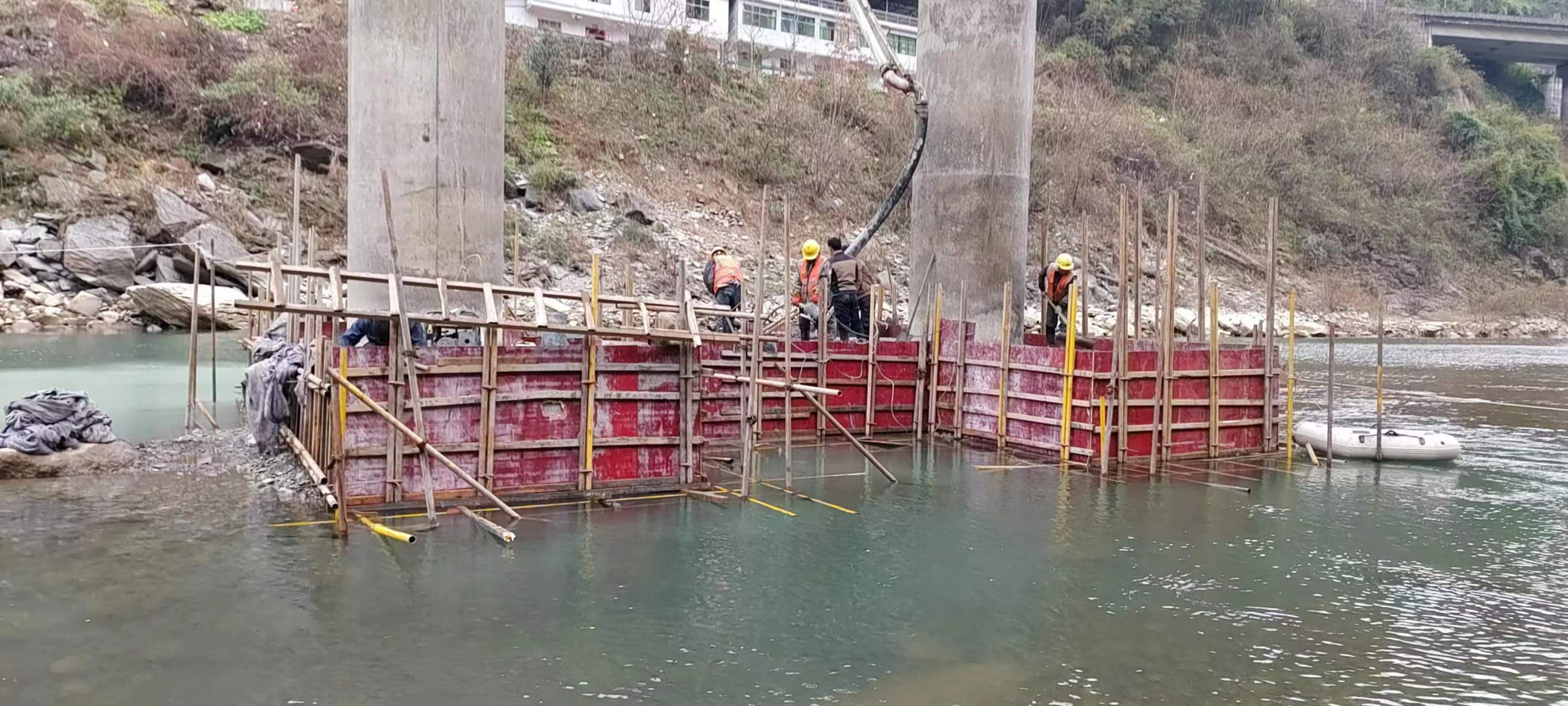 滨海水利工程施工中堤坝渗漏原因以及防渗加固技术